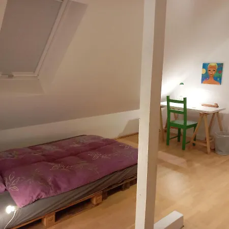 Privatunterkunft Haus 'am Emberg' *